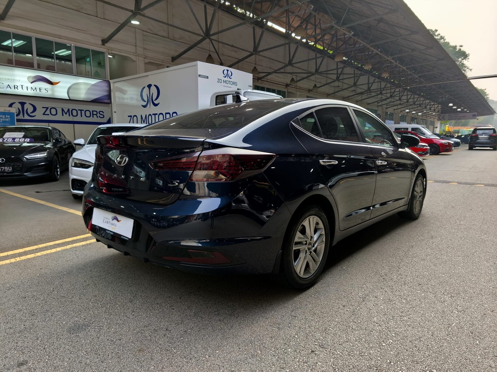 Hyundai Avante 1.6 GLS photo 2